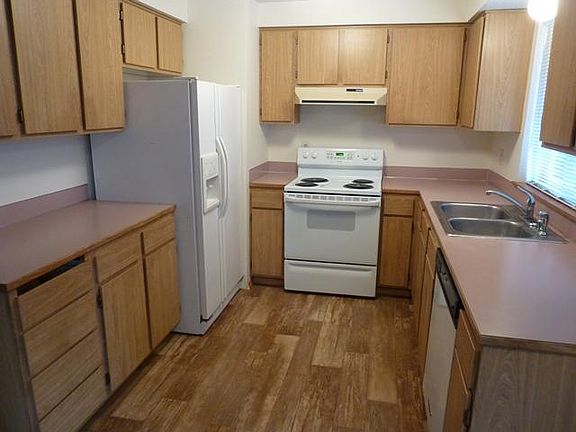 3rd image of 4303 88th St NE #2