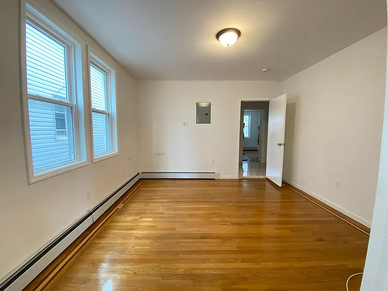 1281 Edison Ave #2 — Photo 5