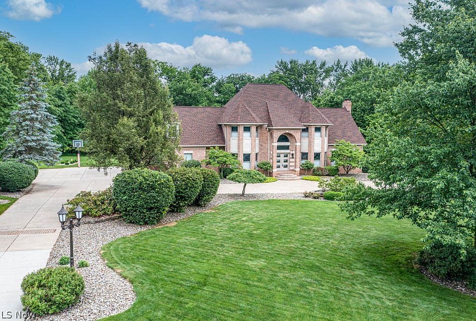 4363 Sugarbush Dr, Canfield, OH 44406 Zillow