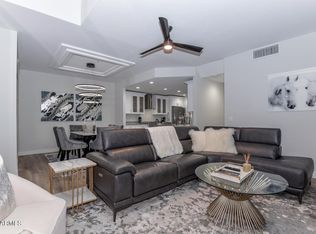 25555 N Windy Walk Dr UNIT 9, Scottsdale, AZ 85255