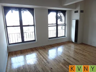 Rented by KVNY Soho