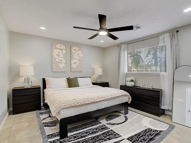 23919 Hunter Spring Cir — Photo 9