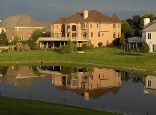 143 Kraml Dr, Burr Ridge, IL 60527