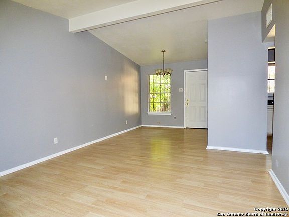 3rd image of 4303 Skelton Dr