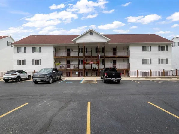 572 Clearwater Dr #2A, Camdenton, MO 65020