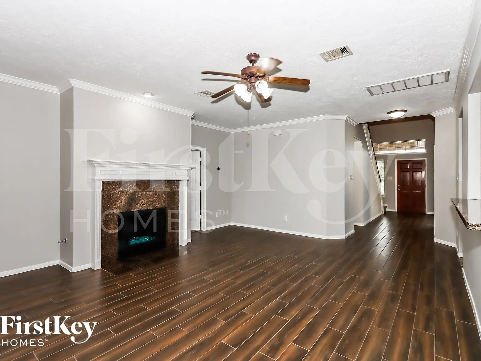 4 bed, 3.5 bath, 2892 sqft, $2,535 — Photo 4