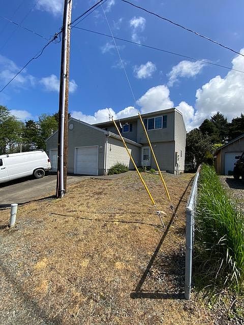 1st image of 246 S Dolphin St