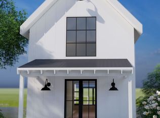 28 Waterside Way, Ottawa, IL 61350