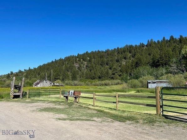 26580 Dry Creek Rd, Belgrade, MT 59714