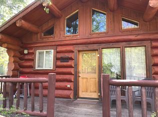 38 Wolf Ridge Ln, Winthrop, WA 98862