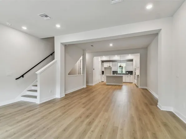 6605 N Nebraska Ave Unit 2, Tampa, FL 33604