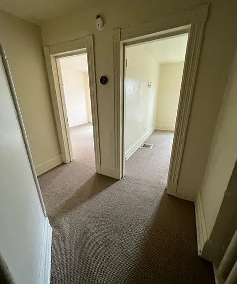 811 E 2nd St #811 — Photo 5