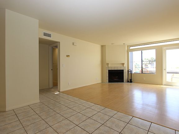 3rd image of 4402 Mentone St Unit 305