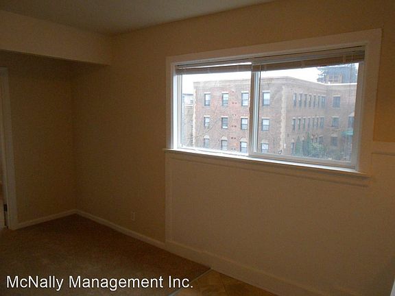 5th image of 817 S 11th St #6804806