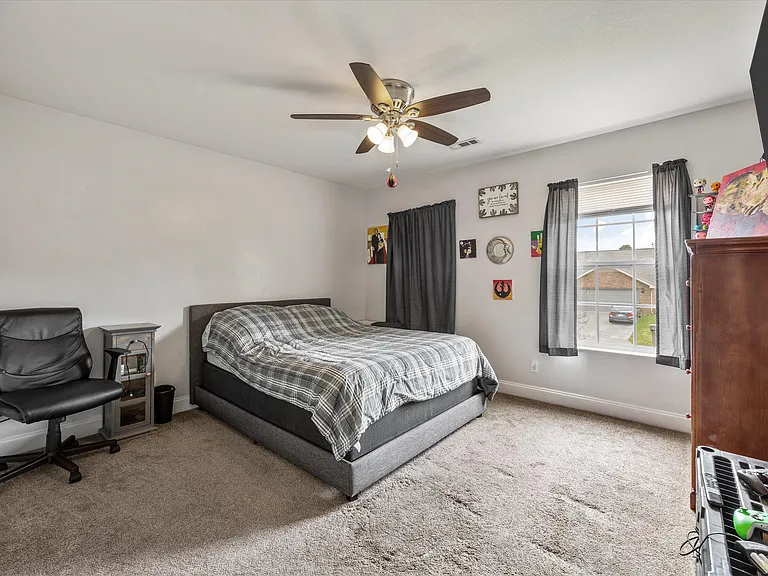1110 Mercer Dr — Photo 23