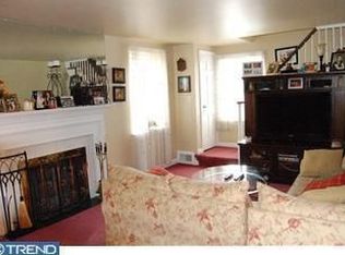 34 W Salisbury Dr, Wilmington, DE 19809