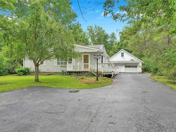 11871 Clinton St, Alden, NY 14004