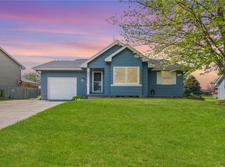 508 NE 10th St, Grimes, IA 50111