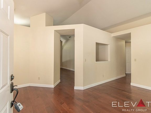 5th image of 7411 Brandamore Ct