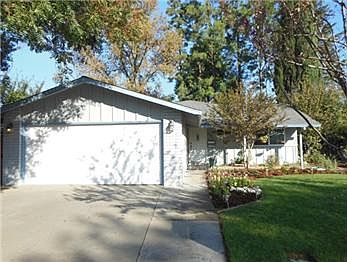 2nd image of 113 El Dorado Dr