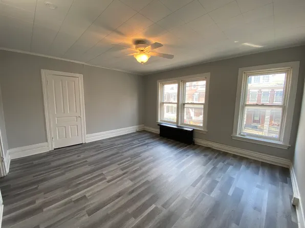 236 W Pomfret St APT 2A, Carlisle, PA 17013
