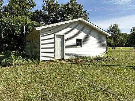 4th image of 8633 N Angling Rd