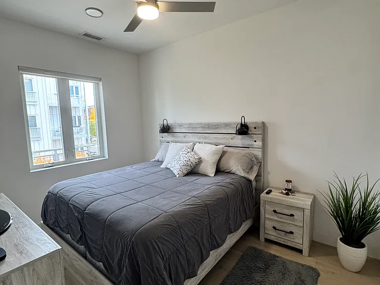 2530 Lawrence St #206 — Photo 10