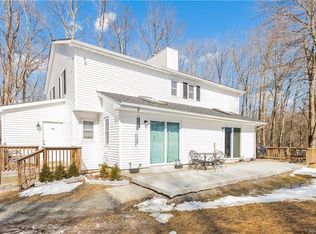 76 Tamarack Rd #A, New Milford, CT 06776