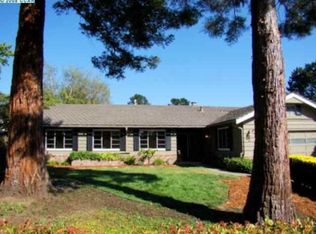 7 Thune Ave, Moraga, CA 94556