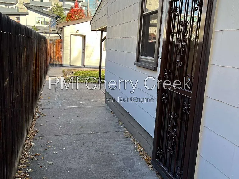 1772 S Garfield St — Photo 28