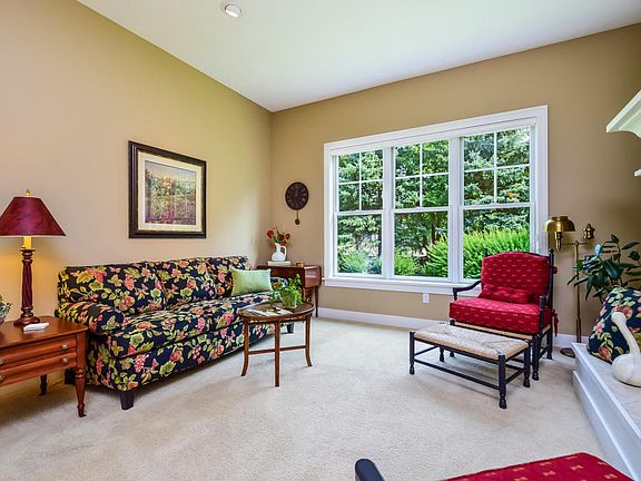 4th image of 2194 N Greenstone Dr SE