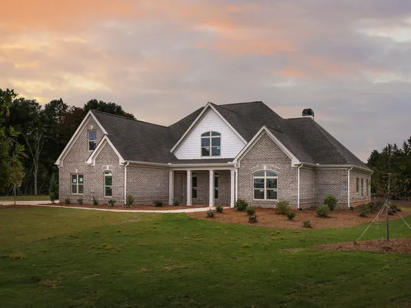 1004 Wild Indigo Xing, Statham, GA 30666