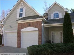 201 Misty Waters Ln, Jamestown, NC 27282