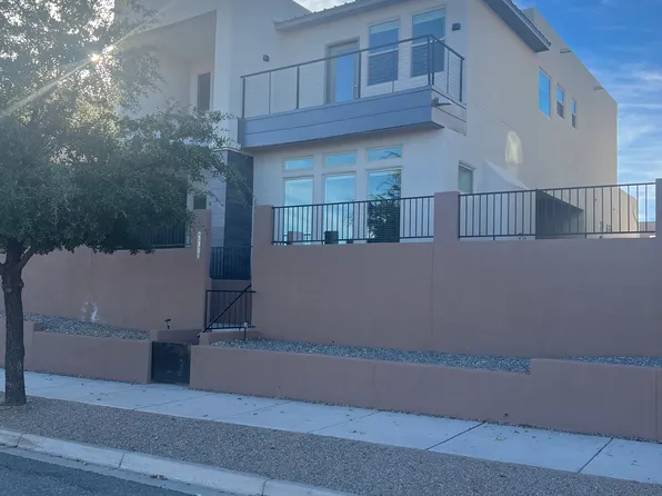 5381 E Village Ave NE, Rio Rancho, NM 87144
