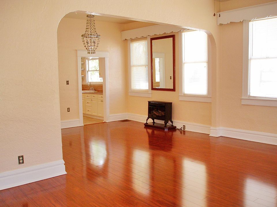 Living Dining