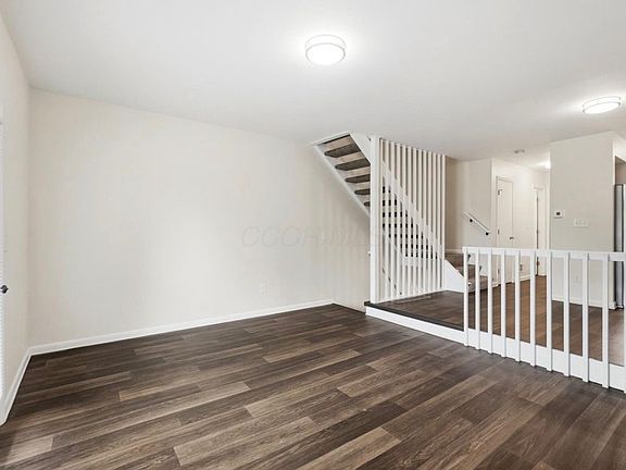 5th image of 3671 McCarley Dr S