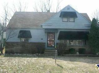 472 Greenvale Rd, Cleveland, OH 44121