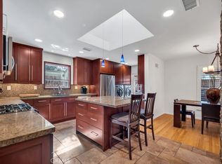 7535 Ruffner Ave, Lake Balboa, CA 91406