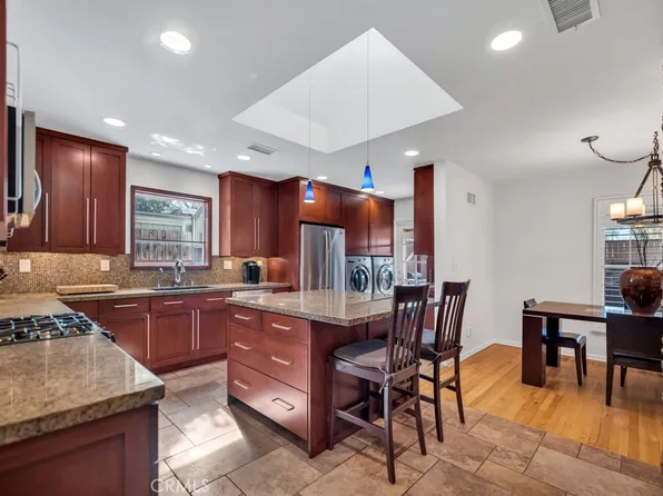 7535 Ruffner Ave, Lake Balboa, CA 91406