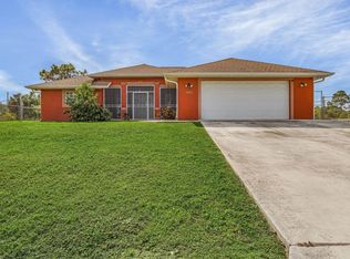 3203 53rd St W, Lehigh Acres, FL 33971