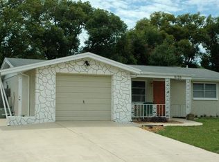 9135 Hermitage Ln, Port Richey, FL 34668