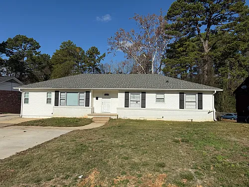 624 Dyer Cir Photo 1