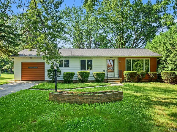 7275 Kraft St, Pigeon, MI 48755