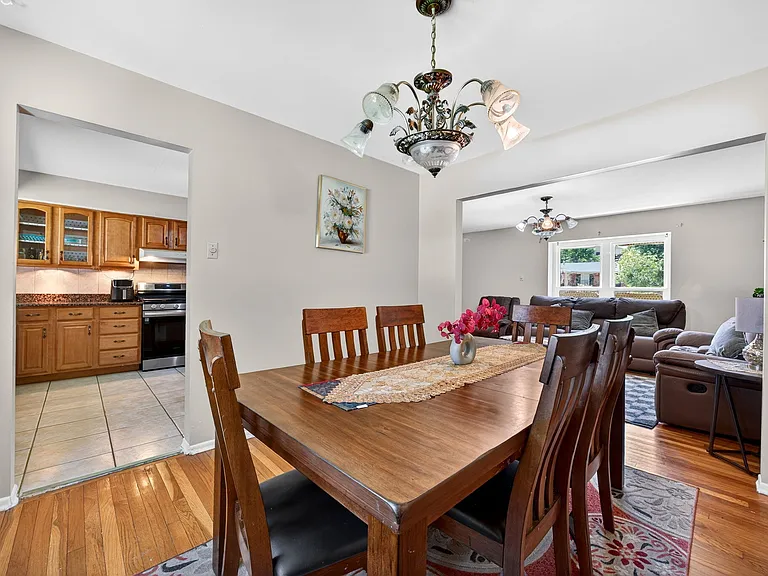 1141 Villaview Dr — Photo 13