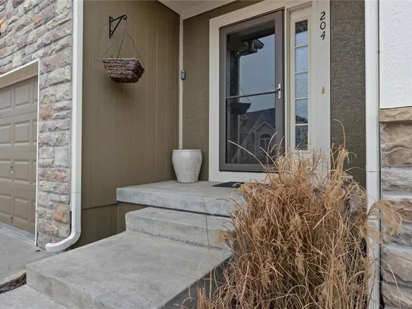 204 N Pear St, Gardner, KS 66030