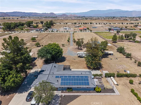 28736 Warren Rd, Hemet, CA 92545
