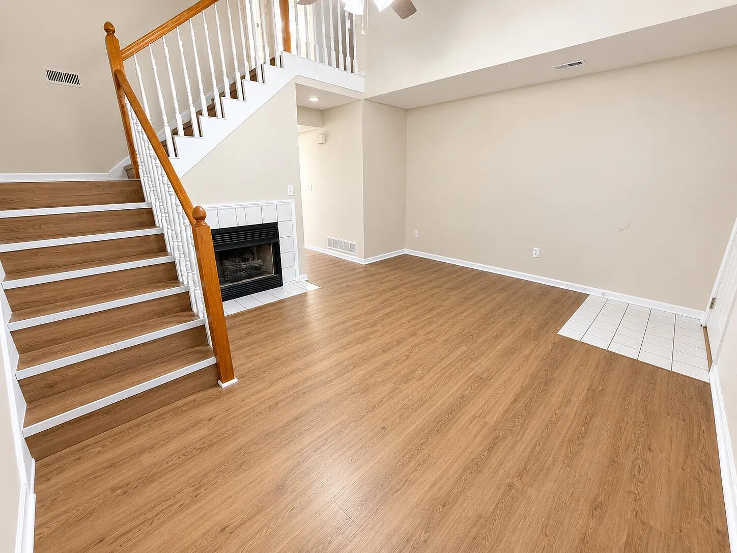 3 bed, 2.5 bath, 1387 sqft, $1,595 — Photo 4