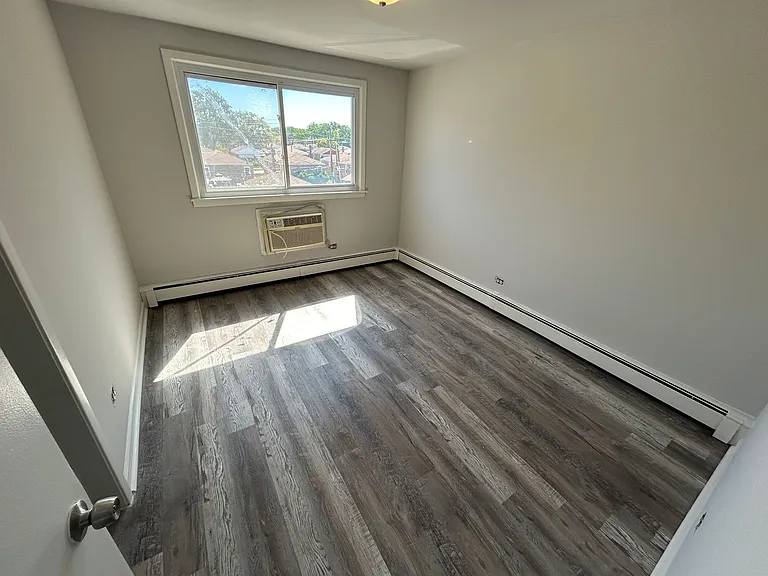 14507 S Torrence Ave — Photo 15