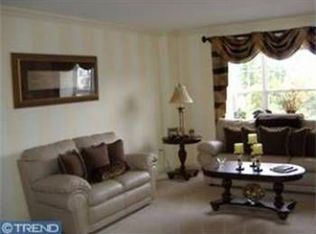 205 Spring Valley Way, Aston, PA 19014