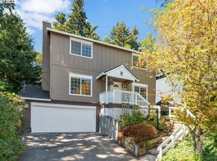 7541 SW View Point Ter, Portland, OR 97219